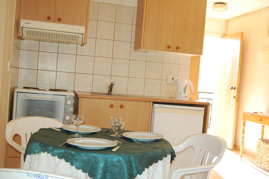 Nicos & Olympia Apartments Polis Rom bilde